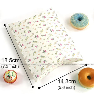 Flamingo pillow box
