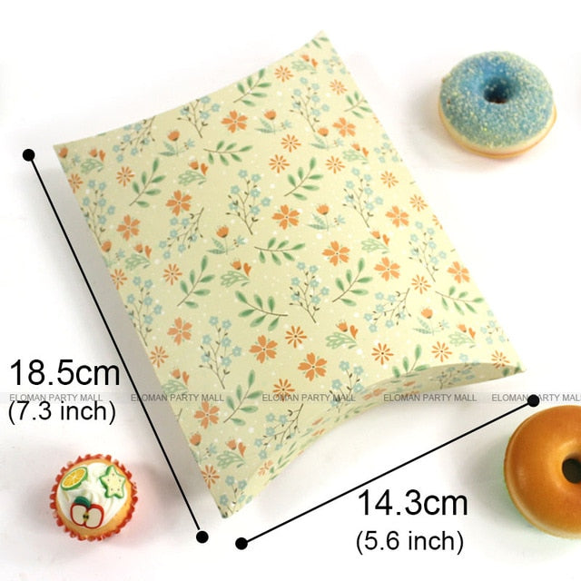 Flamingo pillow box