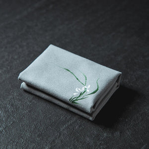 Vintage Embroidered Tea Napkins Cloth